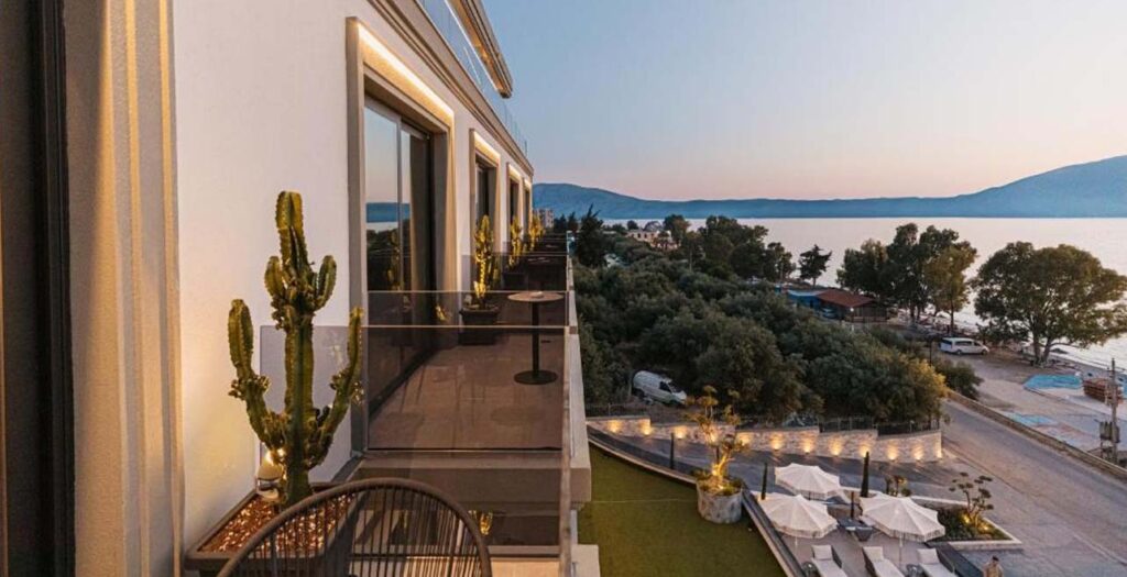 Deluxe Double Room with Sea View